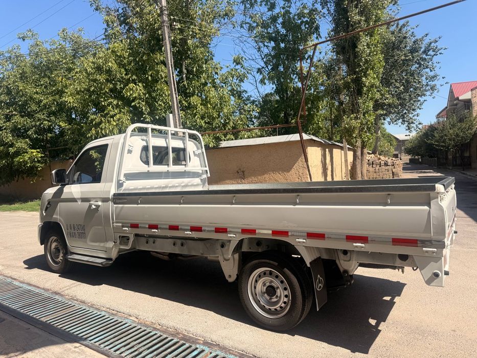 CHANGAN ideal sotiladi