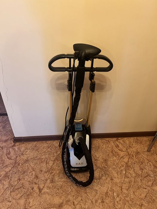 Парогенератор для верхней одежды и штор