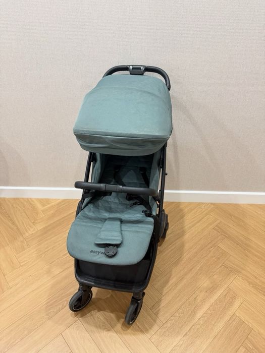 Продам коляска easy walker jackey