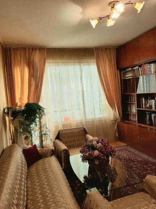 Дава се под наем Тристаен апартамент в София, Младост 1 - 80 кв.м за 800 € - Снимка #2