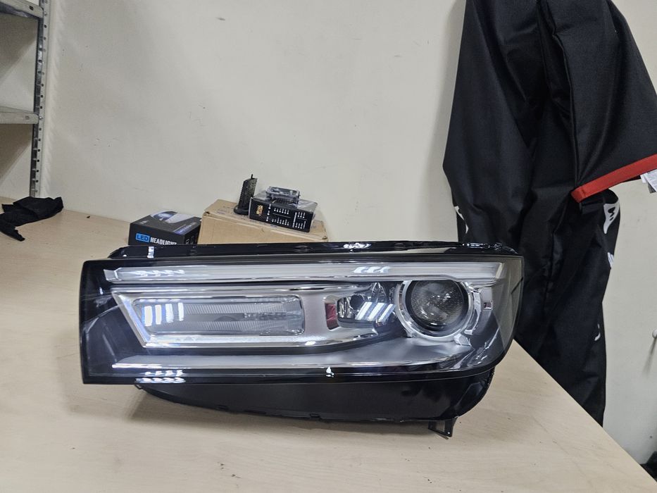 Американски Ляв фар Audi Q5 lqv far ауди кю5