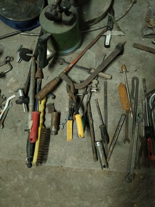 Продам эструменты