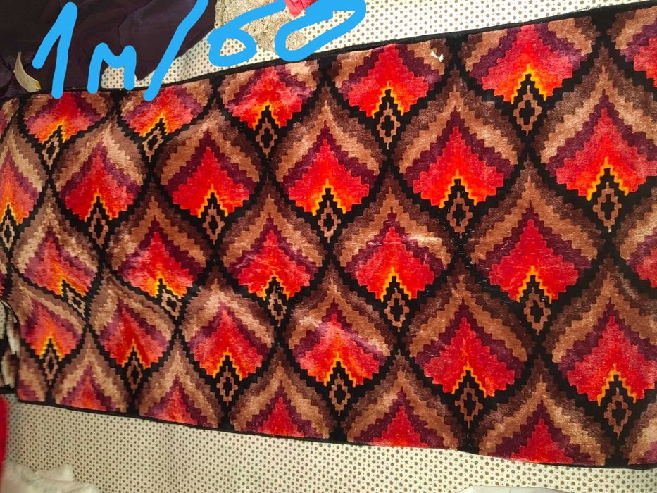 Битови национални ковьори 2бр.