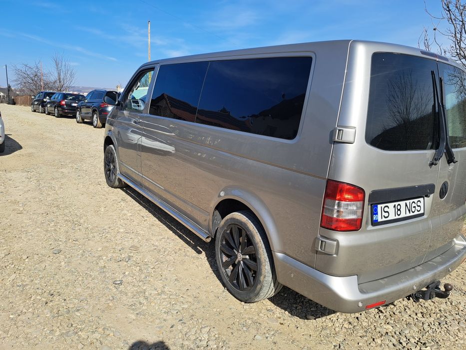 ** Volkswagen Transporter 2011 automat 2.0 locuri si duba  **