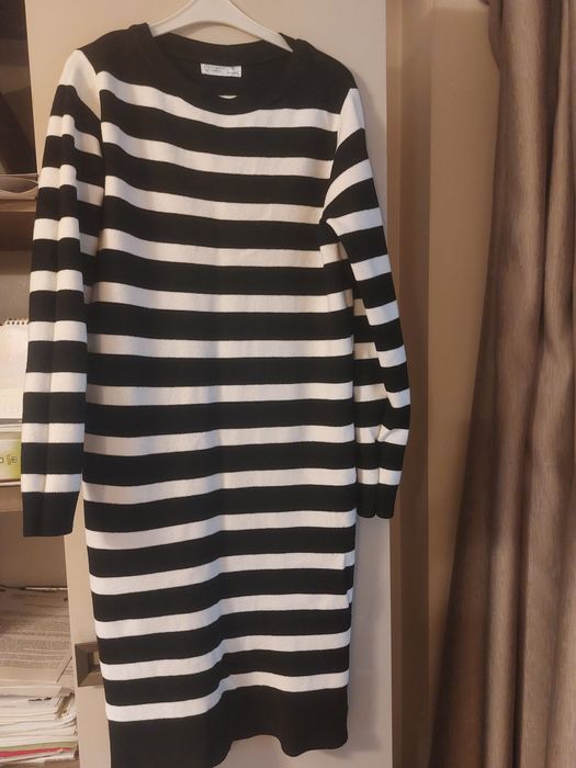 Vând rochii toamnă- iarna