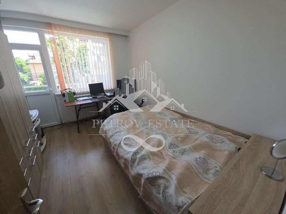 Продава се Къща в Велинград - 240 кв.м за 875 €/кв.м - Снимка #7