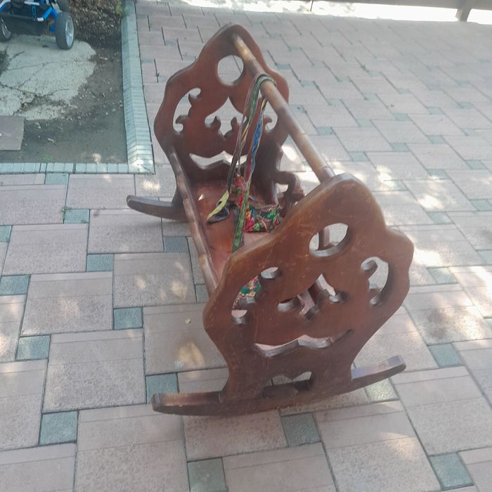 Бесік сатылады . Жаңа қолданбаған.