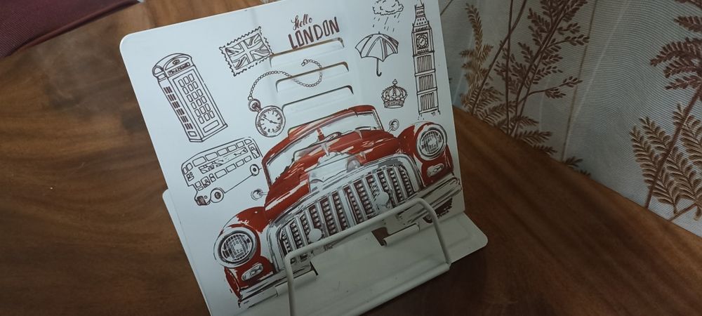 Подставка для учебников