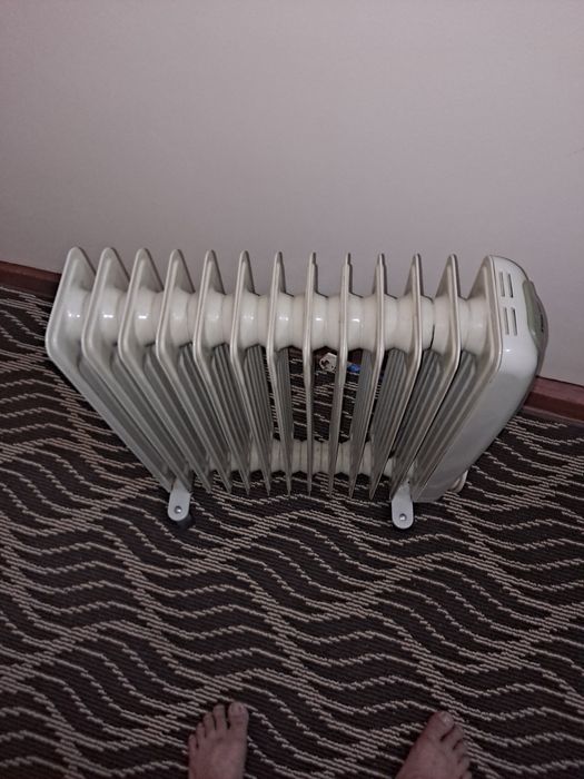 Обогреватель масляный ПIKAI .