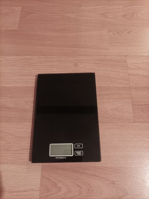 Електронна кухненска везна Ӗмос