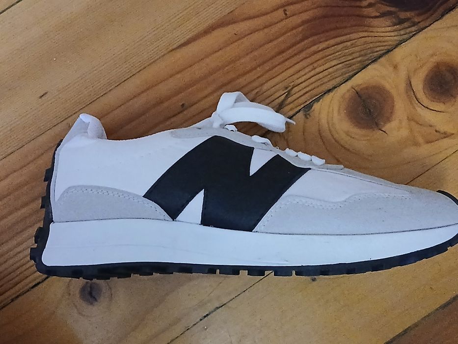 Маратонки NEW BALANCE 327