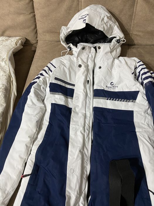 Продается лыжный костюм