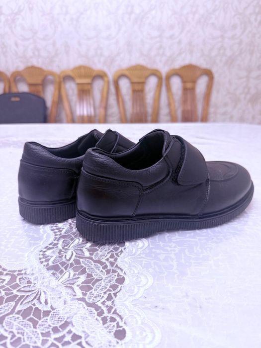 Продам туфли детские