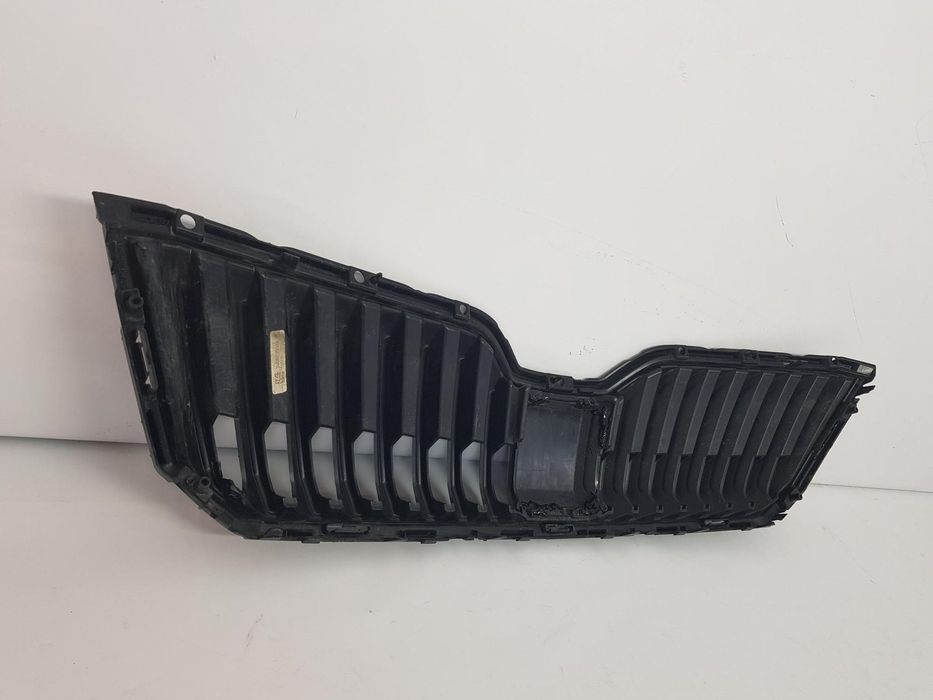 Grila radiator Skoda Superb 3 dupa 2016