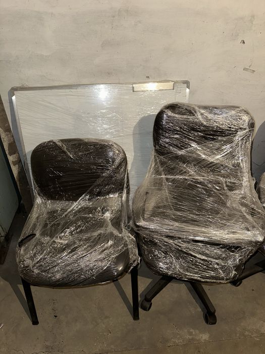 Продам офисную мебель