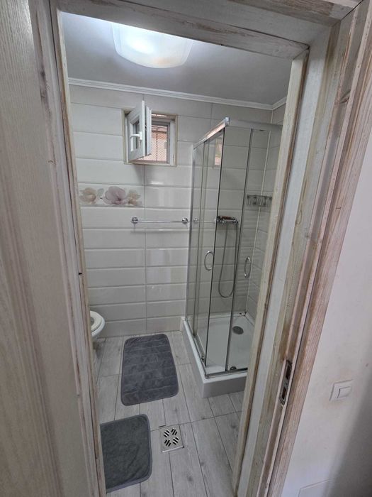Inchiriez apartament 2 camere ultracentral, proprietar, complet mobilat Brasov – Str. Cerbului, la 100m de Piata Sfatului, 30m de str sforii