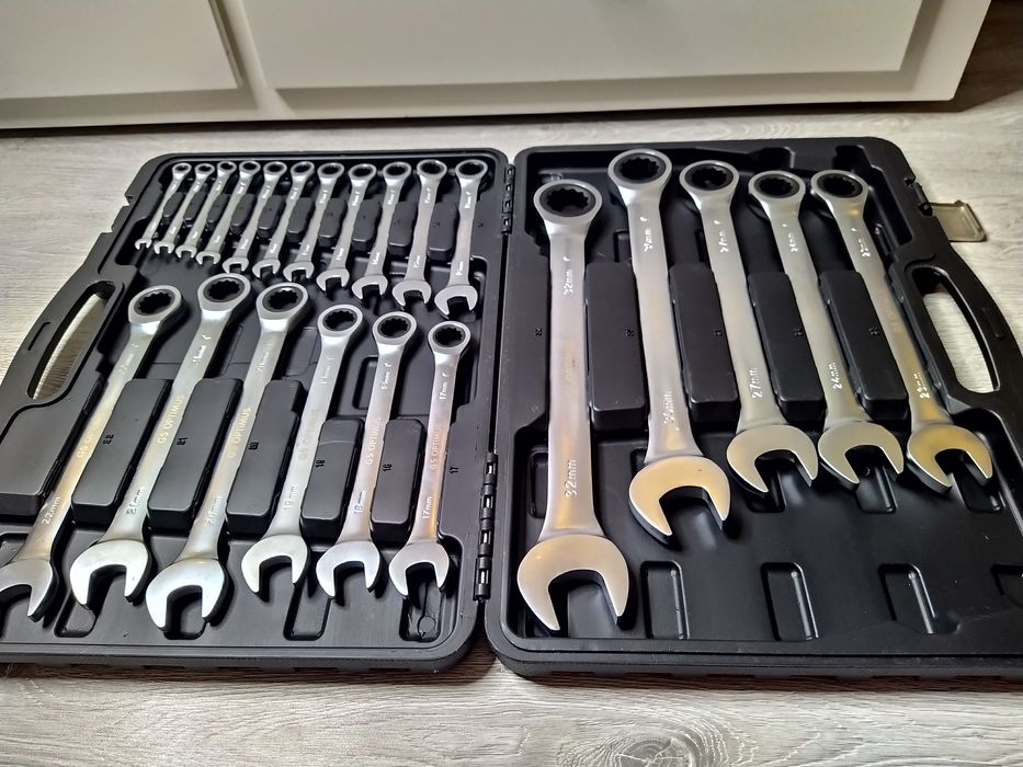 Set chei combinate cu clichet Cr-V, 22 buc, 6-32 mm