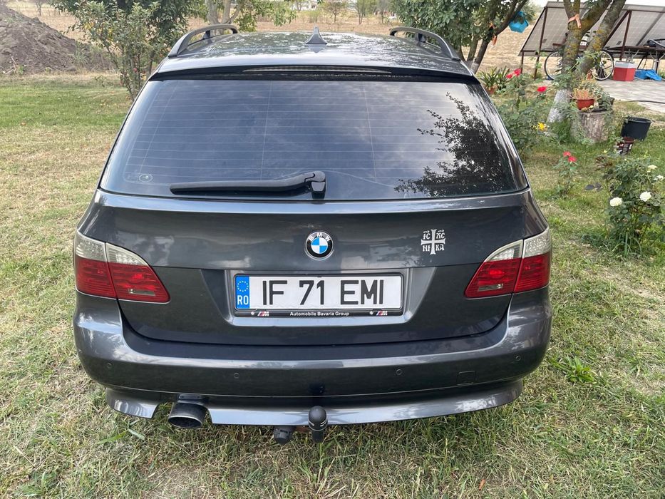BMW 5 Series 2010 — imagine 4