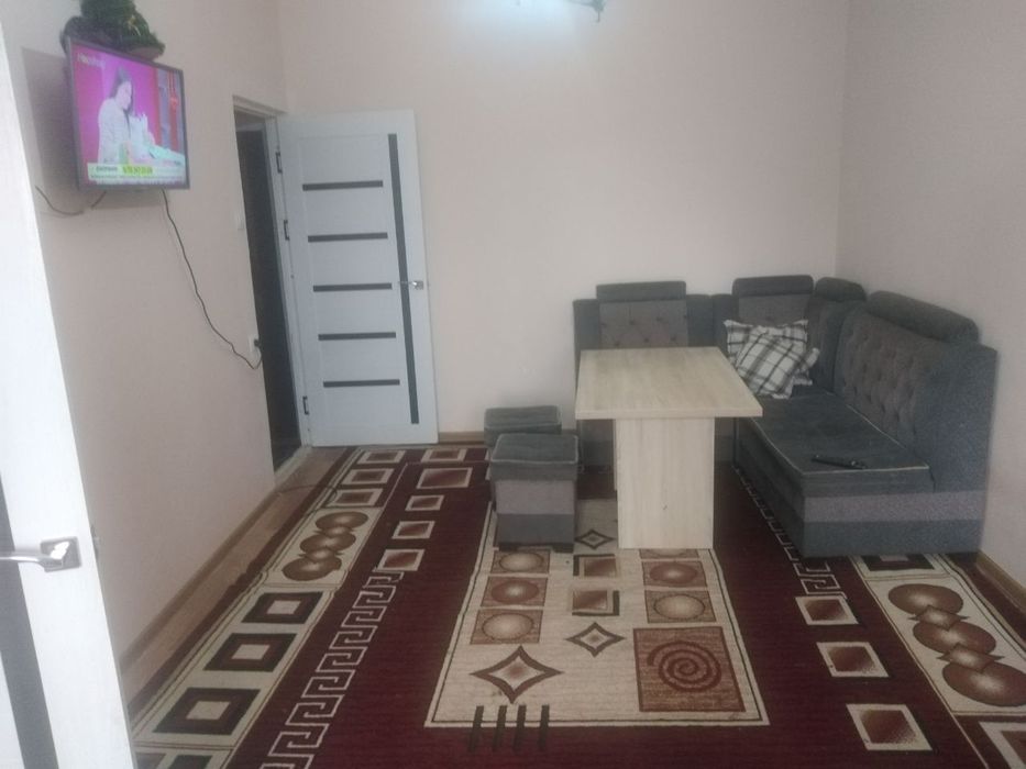 Сдается (своя)3/4/4 квартира на долгий срок! Ялангач цена 400$