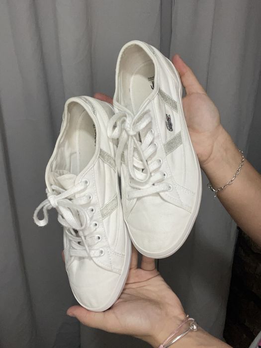 Бели Обувки Lacoste