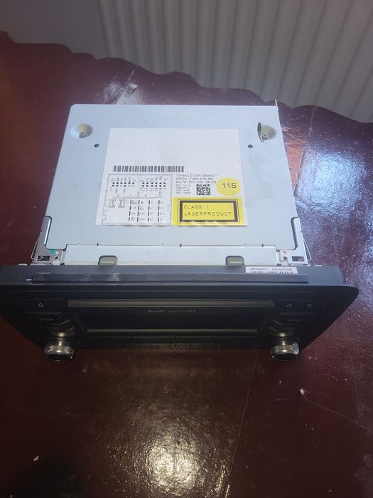 Radio cd audi A3 an 2012