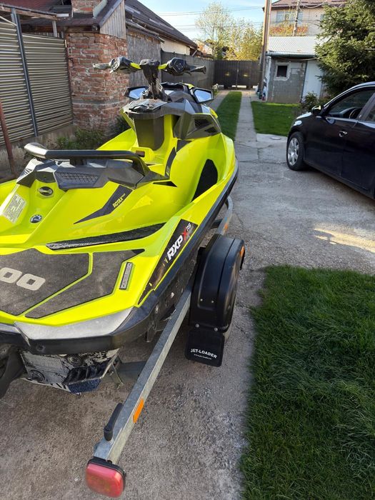 Skijet/Jetski Sea-Doo RXP-X 300
