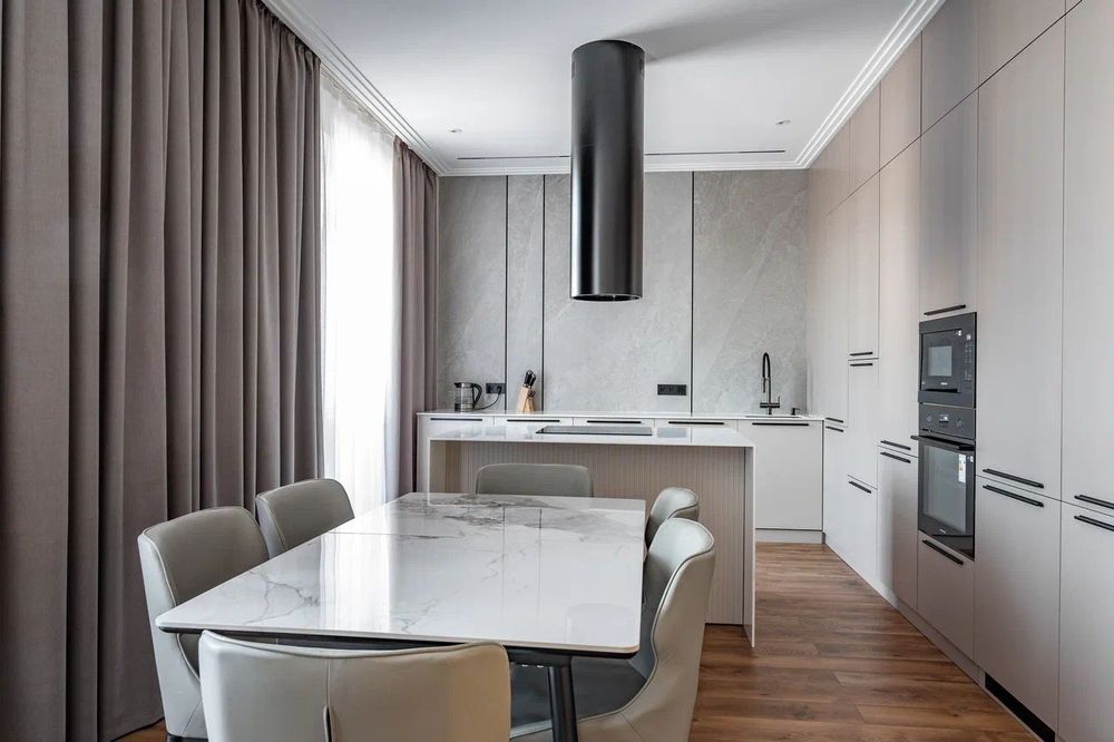 Дизайнер интерьера