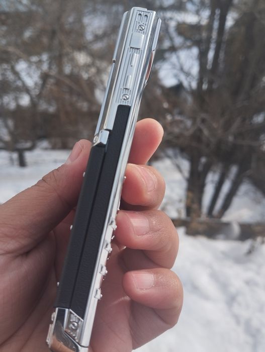 Vertu signature S модели