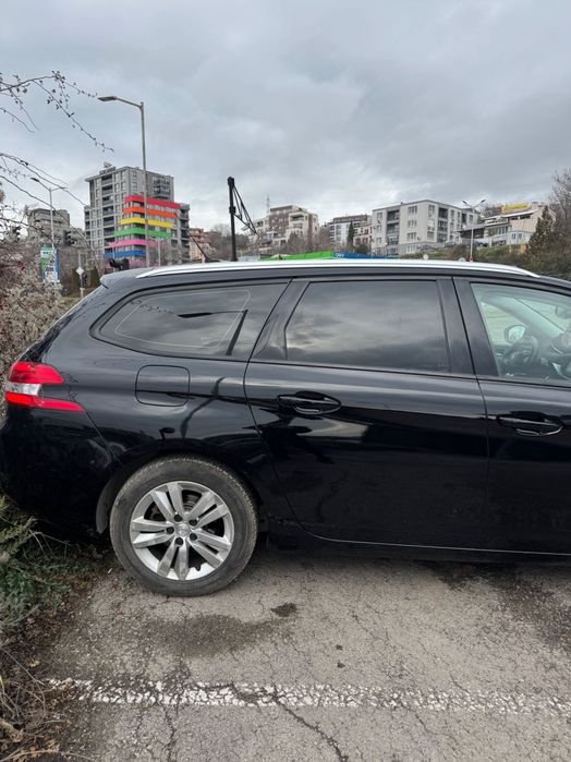 Продавам пежо 308