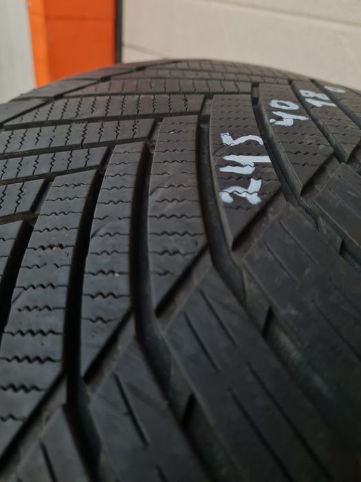 Всесезонни гуми 2 броя IMPERIAL AllSeason 245 40 R18 дот 4021