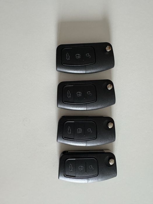 Programare chei cheie telecomanda Ford Focus Fiesta C Max Mondeo