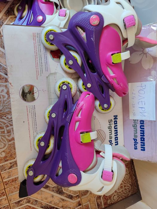 Детски ролкови кънки и ролери