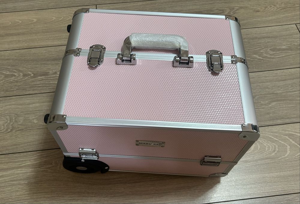 Бьюти чемодан для косметики