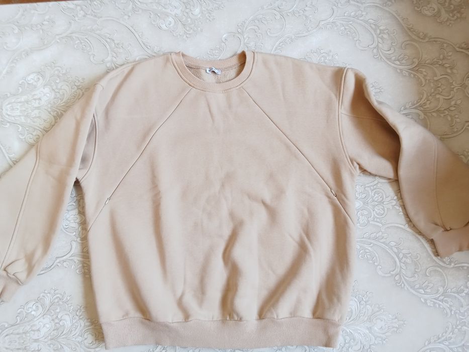 Костюм для беременных и кормящих женщин