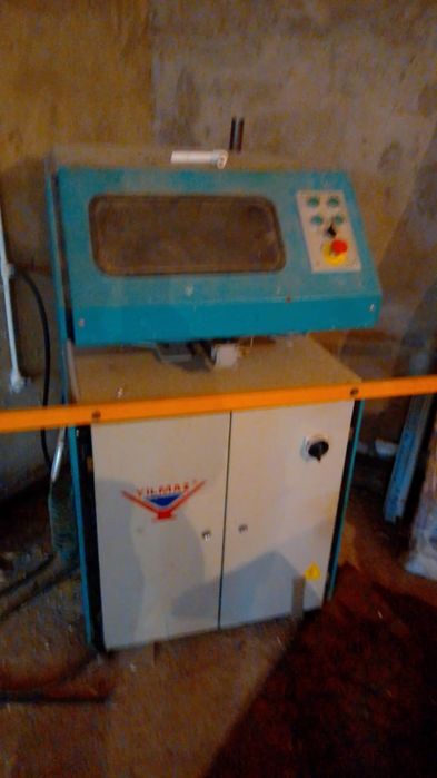 Продам станки для производста пластиковых окон.