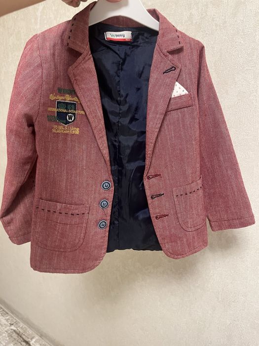 Классика тройка бар,тагы рубашка шалбарлар бар