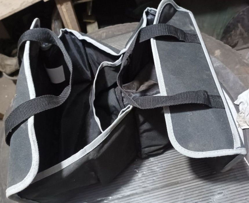 Geantă scule pliabilă, livrez colet avantajos oriunde în țară !