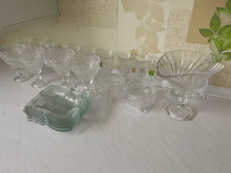 Rasmdagi narsalar sotiladi.