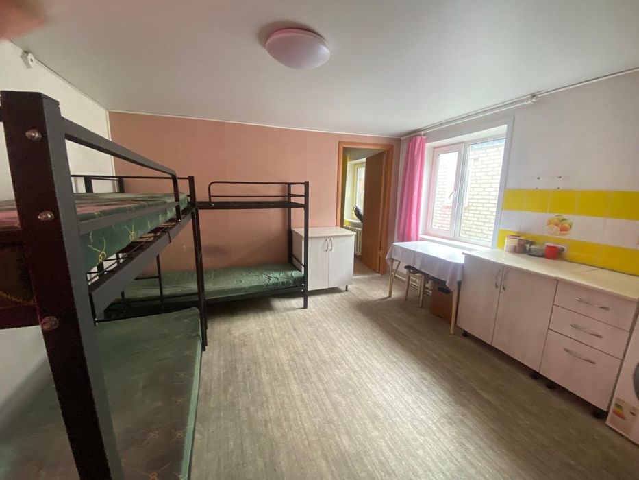 Сдаётся 2х комнатная квартира