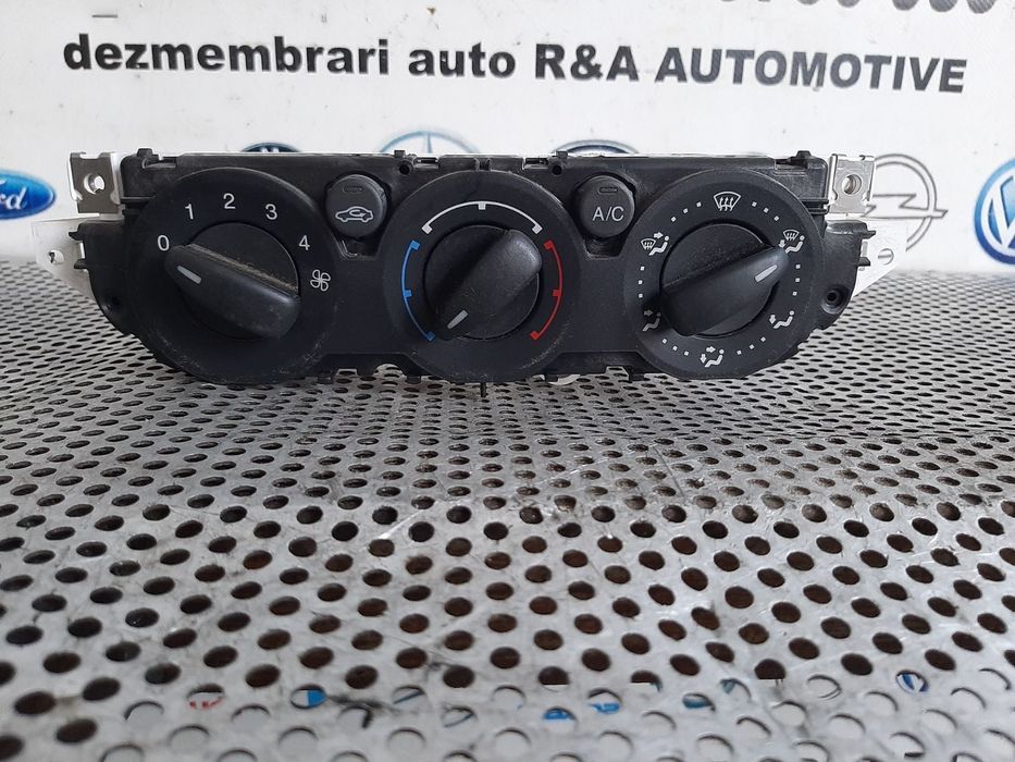Modul Panou Consola Comenzi Clima Aer Conditionat Ford Focus 2 Facelift An 2008-2009-2010-2011 Dezmembrez Ford Focus 2 Facelift An 2008-2011 1.6 Tdci