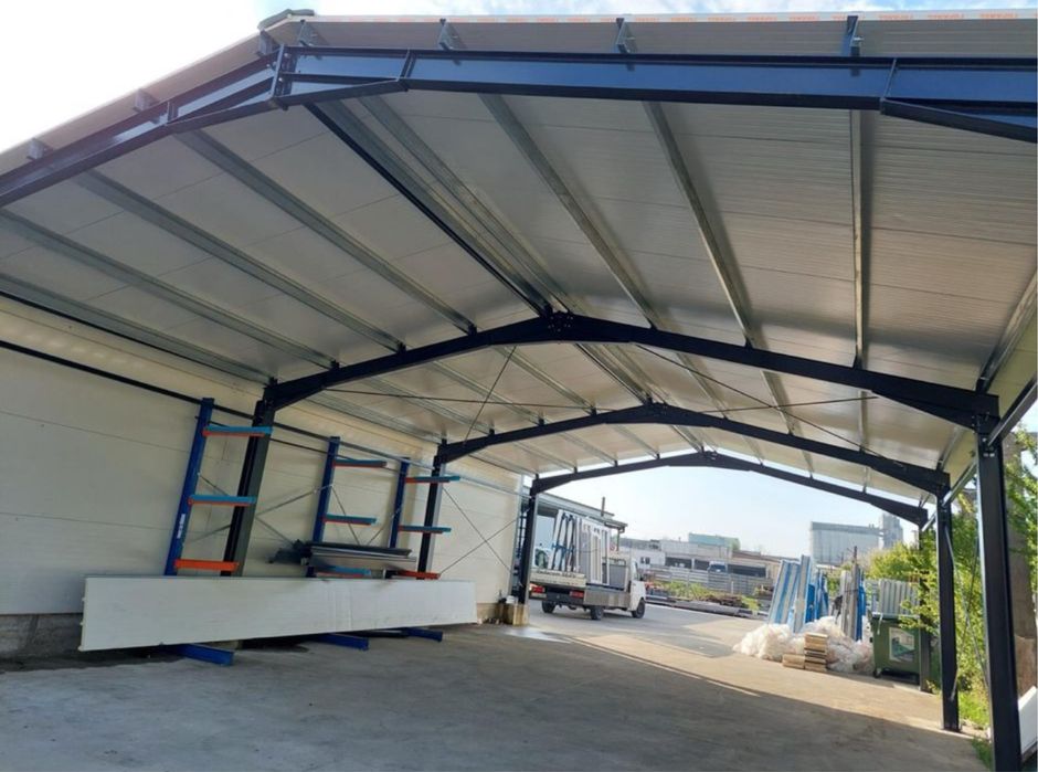 Vand Hala Metalica cu panouri sandwich completa