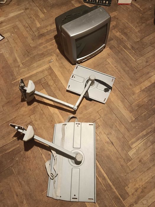 Стенни стойки за телевизор с кинескоп - 2 броя: за 14" и за 25" ТВ