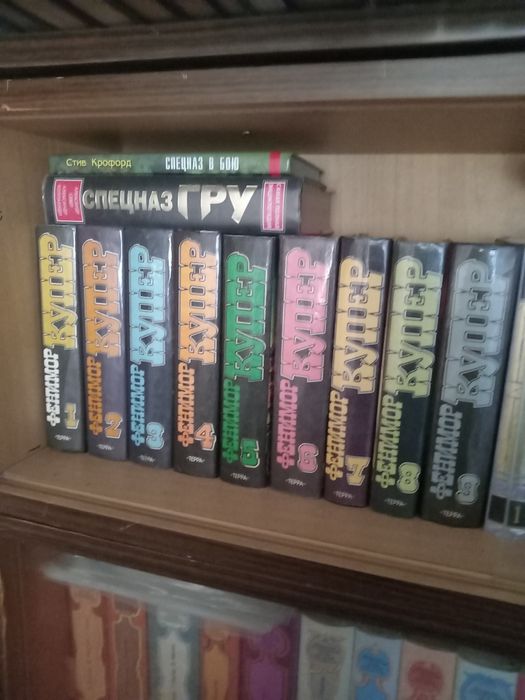 Продам книги, подписные изданиясные и