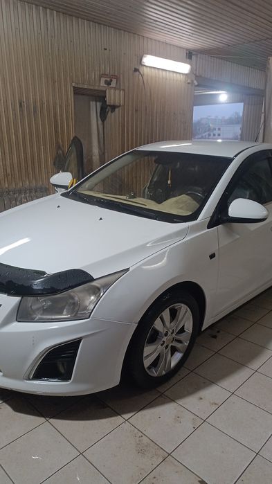 Шевроле круз хеджбек