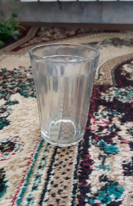 Чайник 0,900 литров  новый