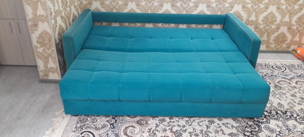 Продаётся раскладной диван