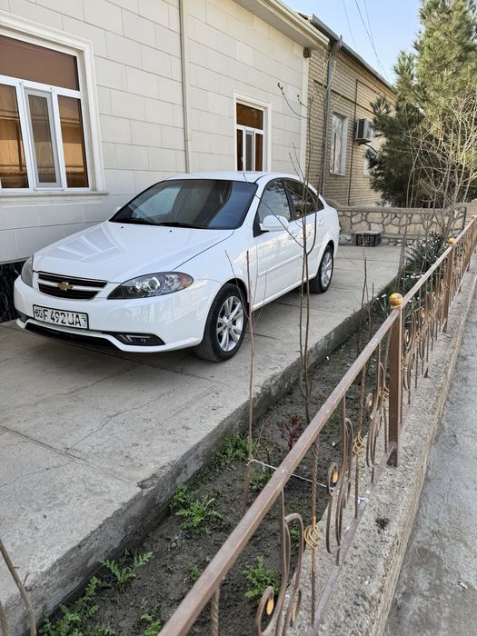 Lacceti 2010 йил метанда