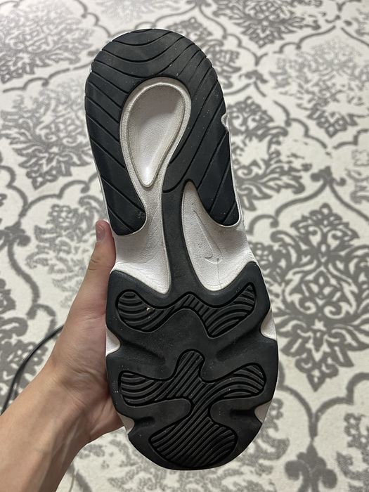 Оригинал кроссовки найк