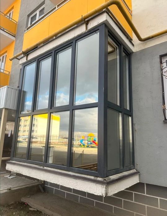 Балконы окна двери