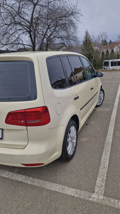 Vw Touran 2.0 Automat An 2015